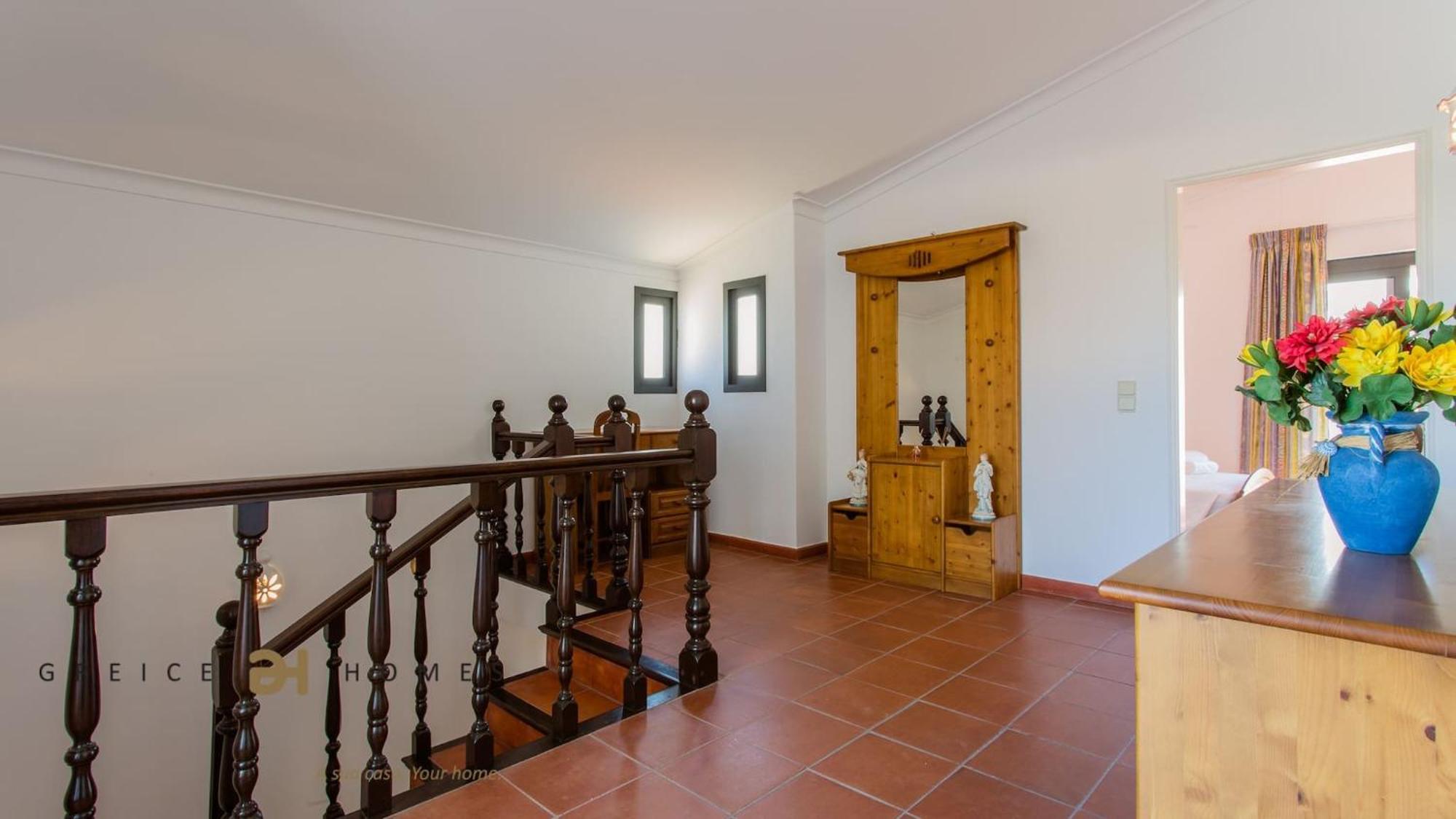 Greice Homes-650 Meters From The Beach, 4 Bedrooms For Holidays In Vilamoura-quarteira Holiday home Quarteira